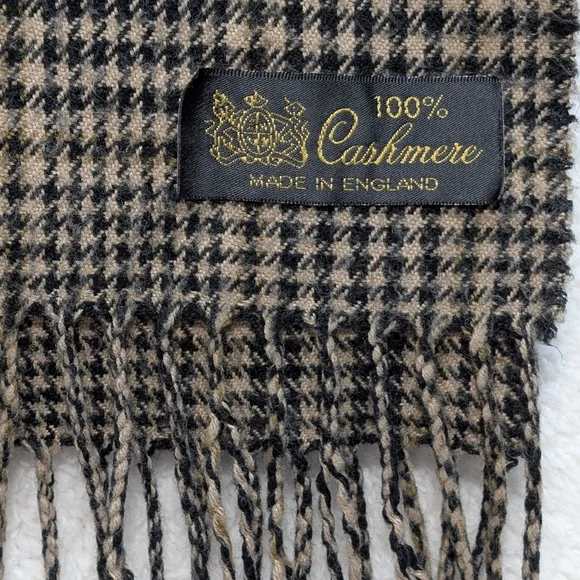 Houndstooth Cashmere Scarf Black and Tan Made In England Unisex Natural Fibers - Picture 2 of 6